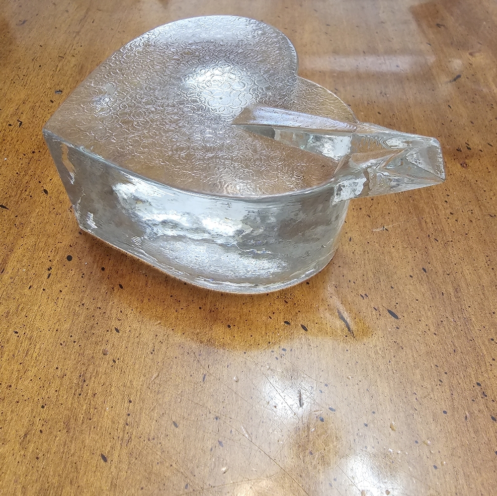Glass Heart - Picture 2 of 2